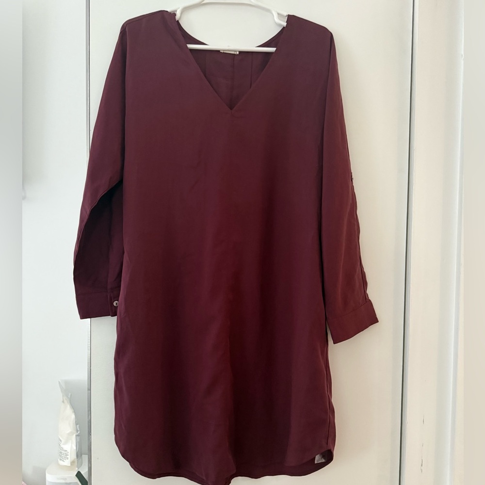 NWT Mo:vint long sleeve burgundy dress